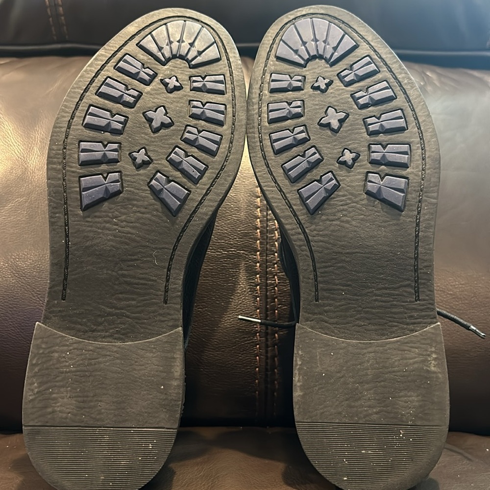 Robert Wayne Shearling Lined Boots - image 7